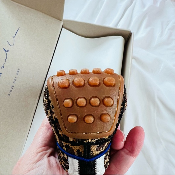 Rothy's NEW IN BOX The Driver Loafers in Little Cat Print Size 8 - Picture 6 of 11